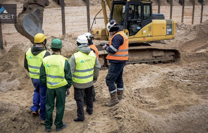 Dni otwarte dla... uczniów na budowie Żołnierskiej